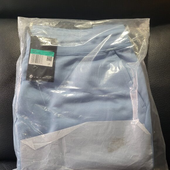 Nike Cerulean Shirt and Jogging Pants XL - Picture 2 of 2